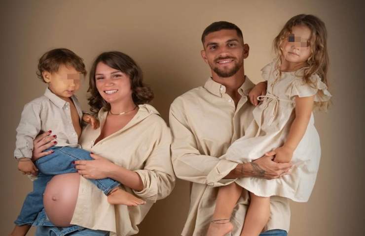 Pellegrini e la sua famiglia: si difende dalle accuse di Corona
