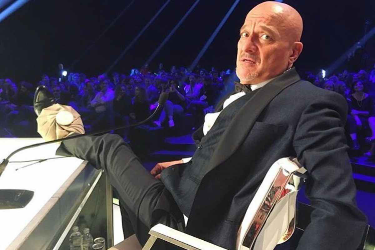 Claudio Bisio descrive la figuraccia fatta con Mara Venier