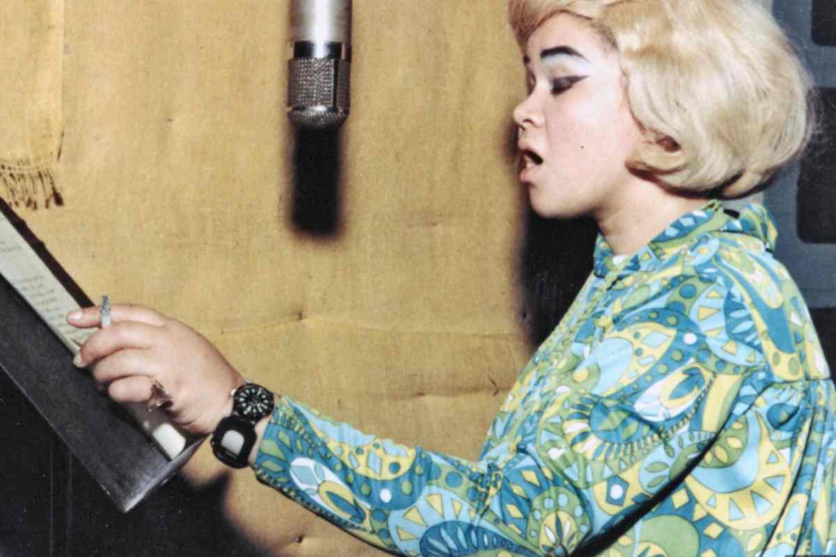Etta James canta Al Last in studio