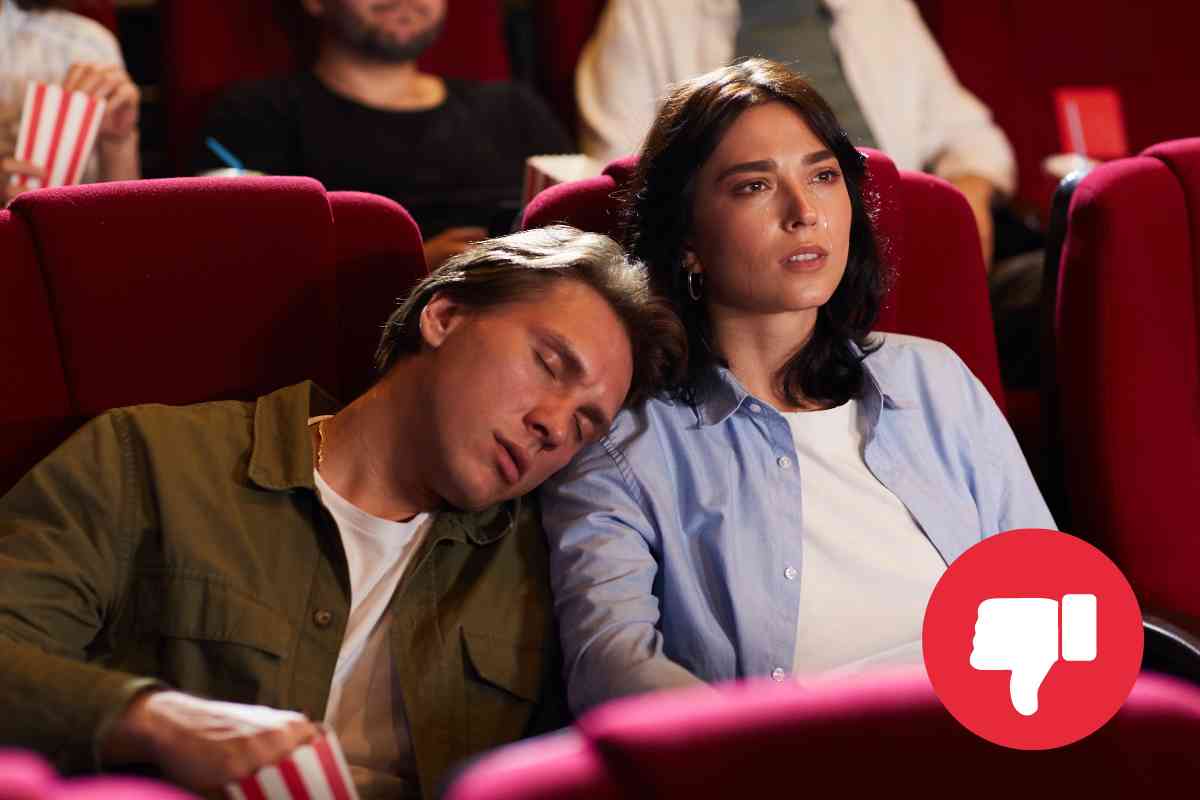 Due spettatori annoiati al cinema