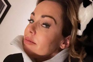 Sonia Bruganelli bellissima nello sguardo che la ritrae da ragazza
