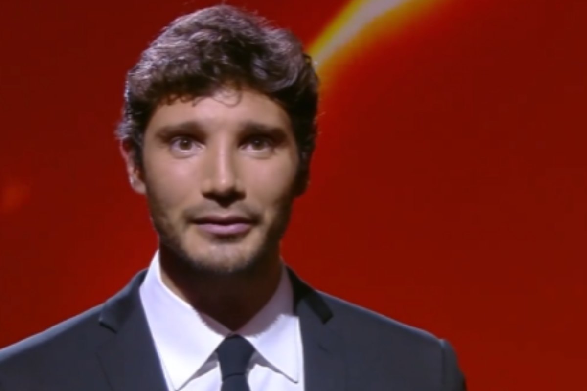 Stefano De Martino il figlio è identico a lui