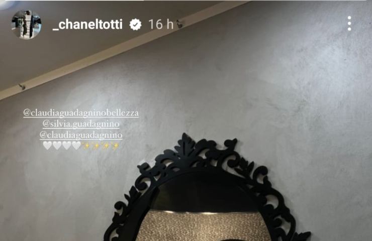 Chanel Totti sostiene ilary o totti