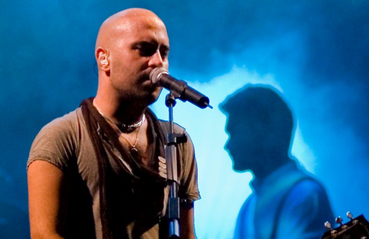 Giuliano Sangiorgi vocalist dei Negramaro
