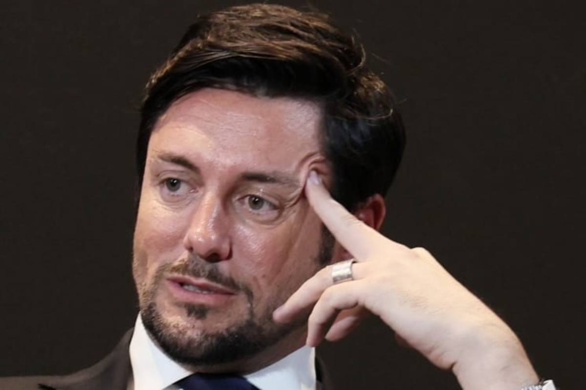 Andrea Giambruno gesto amore Giorgia Meloni