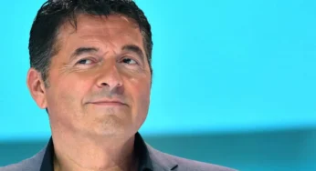 Teo Mammucari, il racconto dell’abbandono in orfanatrofio: “Fu mia madre. Mi disse che mi avrebbe portato alle giostre, e invece…”